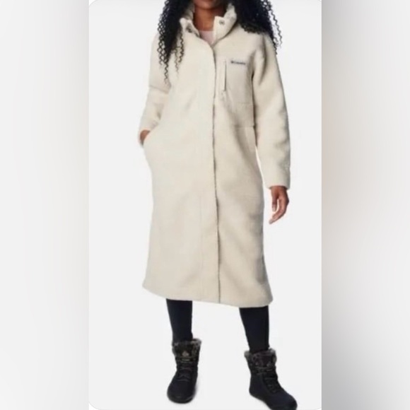 Columbia Jackets & Blazers - NWT Columbia Panorama Full Length jacket, off white, women’s size medium.